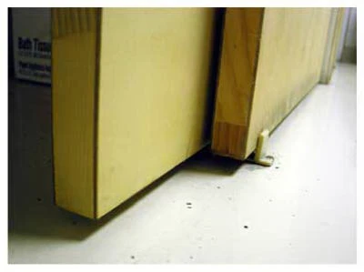 Durable Adjustable Plastic Sliding Door Guide For Seamless Operation
